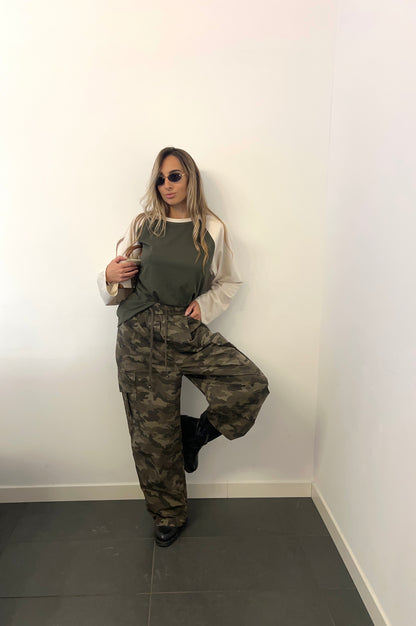 Cargo military